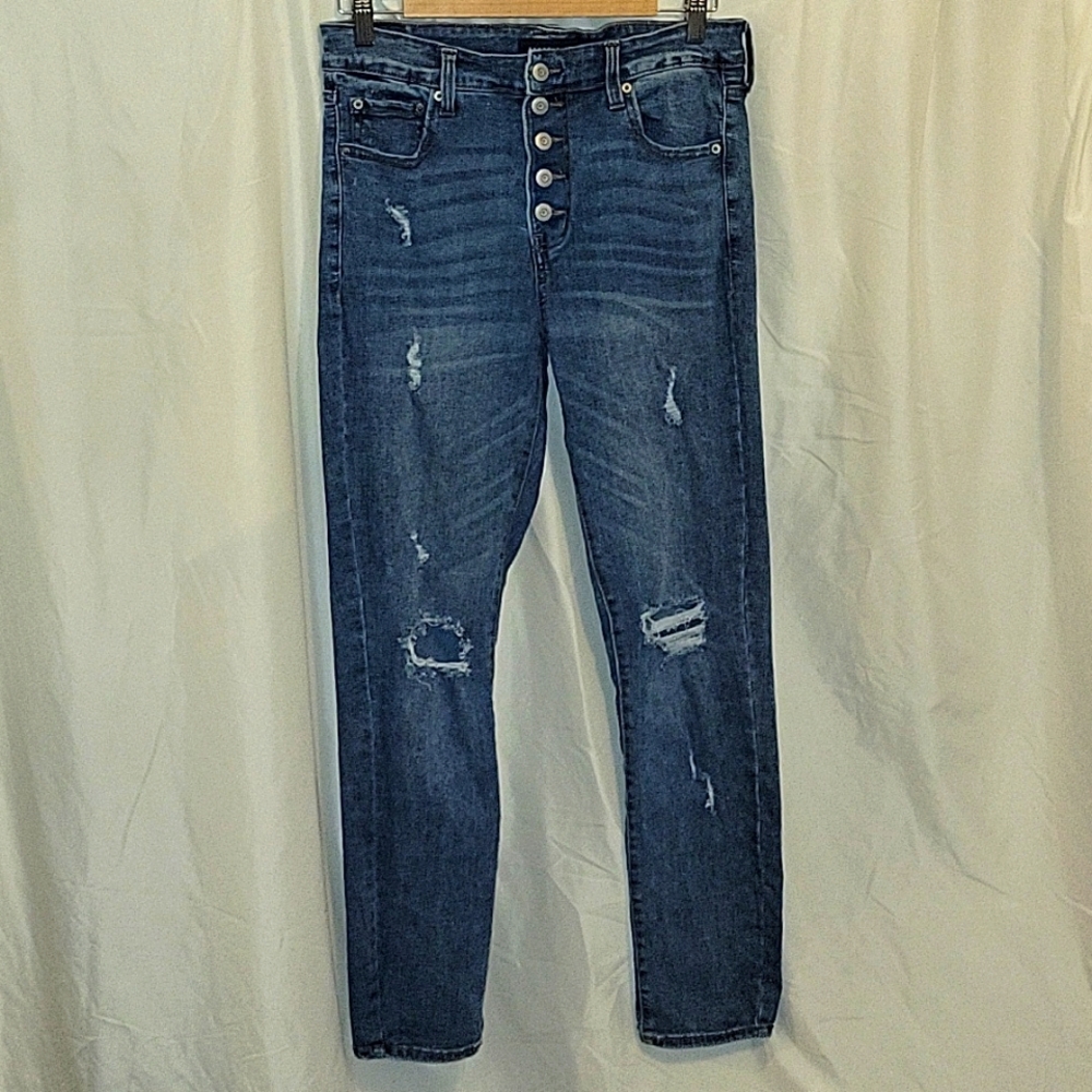 Aeropostale High Rise Mid-Wash Size 12 Jeans